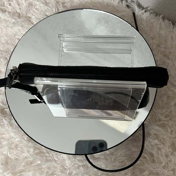 Rare Gucci Black Monogram and Leather Key/Cosmetic Case Wristlet - Picture 4 of 11